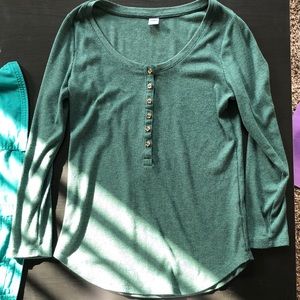 Old Navy green 3/4 sleeve shirt